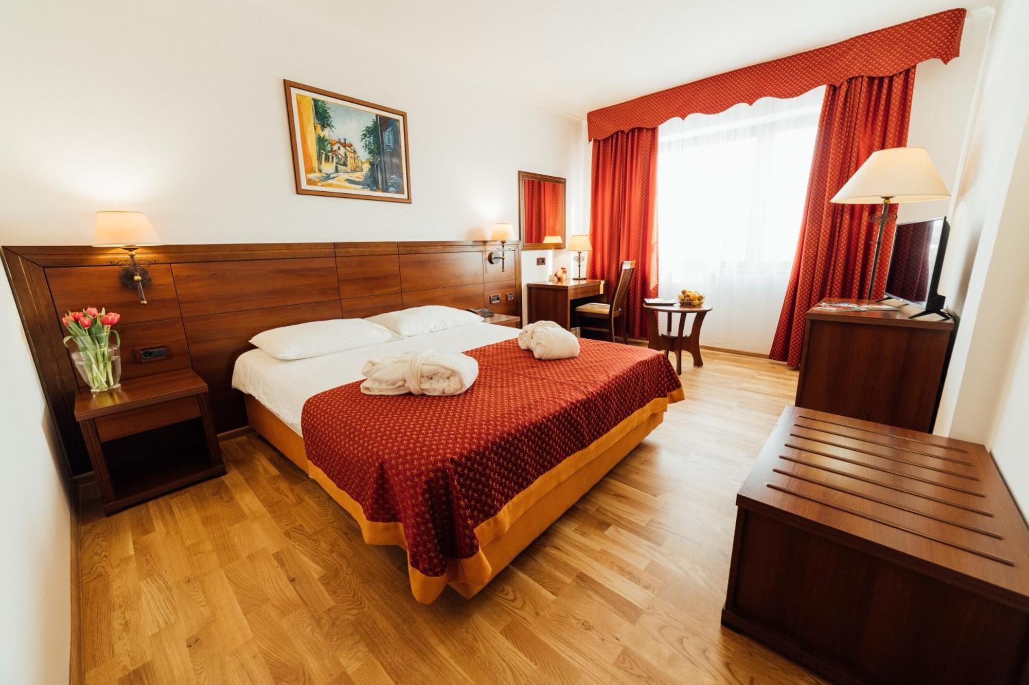 Hotel Picok Ðurđevac Extérieur photo