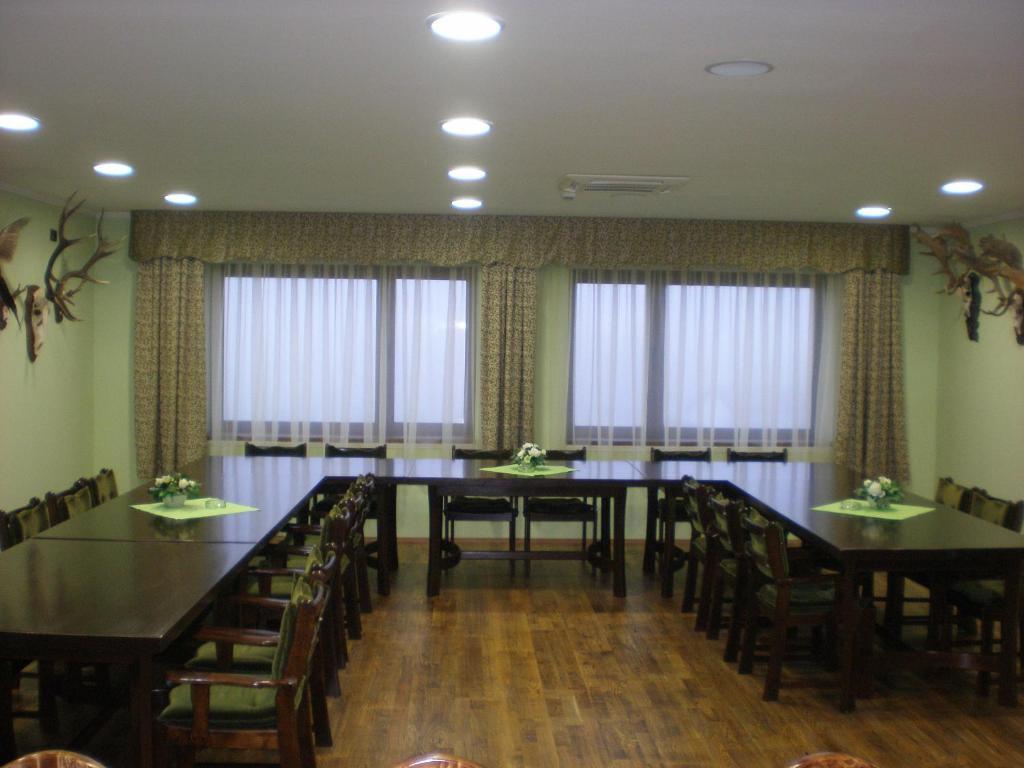 Hotel Picok Ðurđevac Extérieur photo