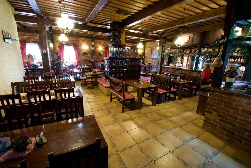 Hotel Picok Ðurđevac Extérieur photo