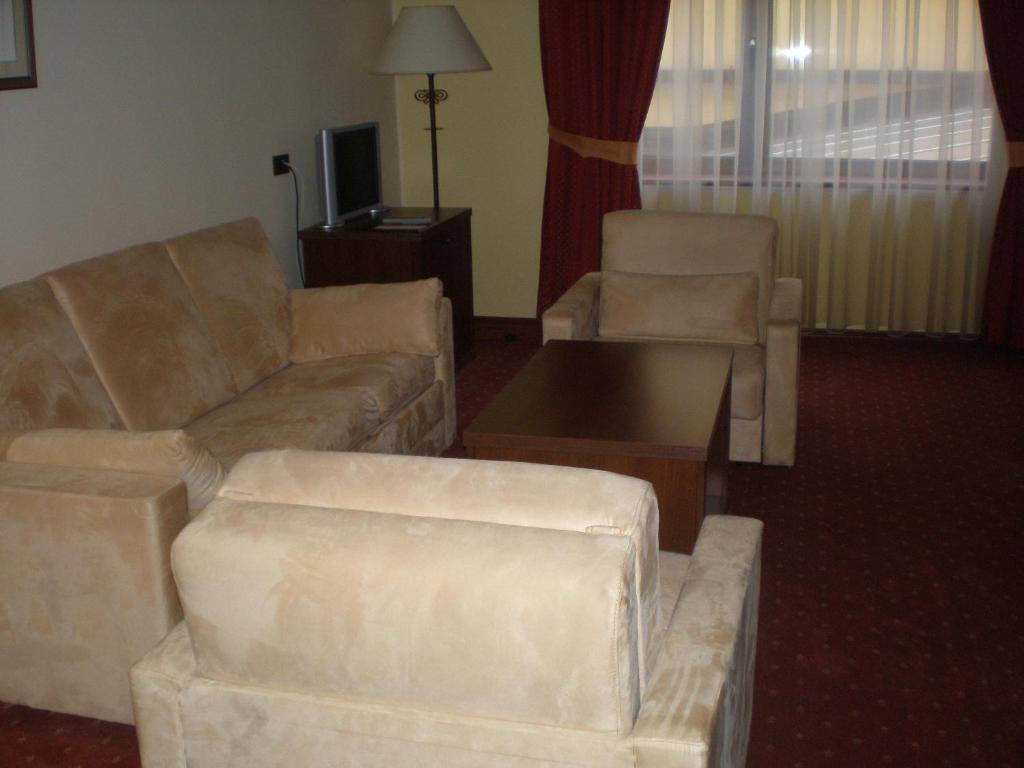 Hotel Picok Ðurđevac Extérieur photo